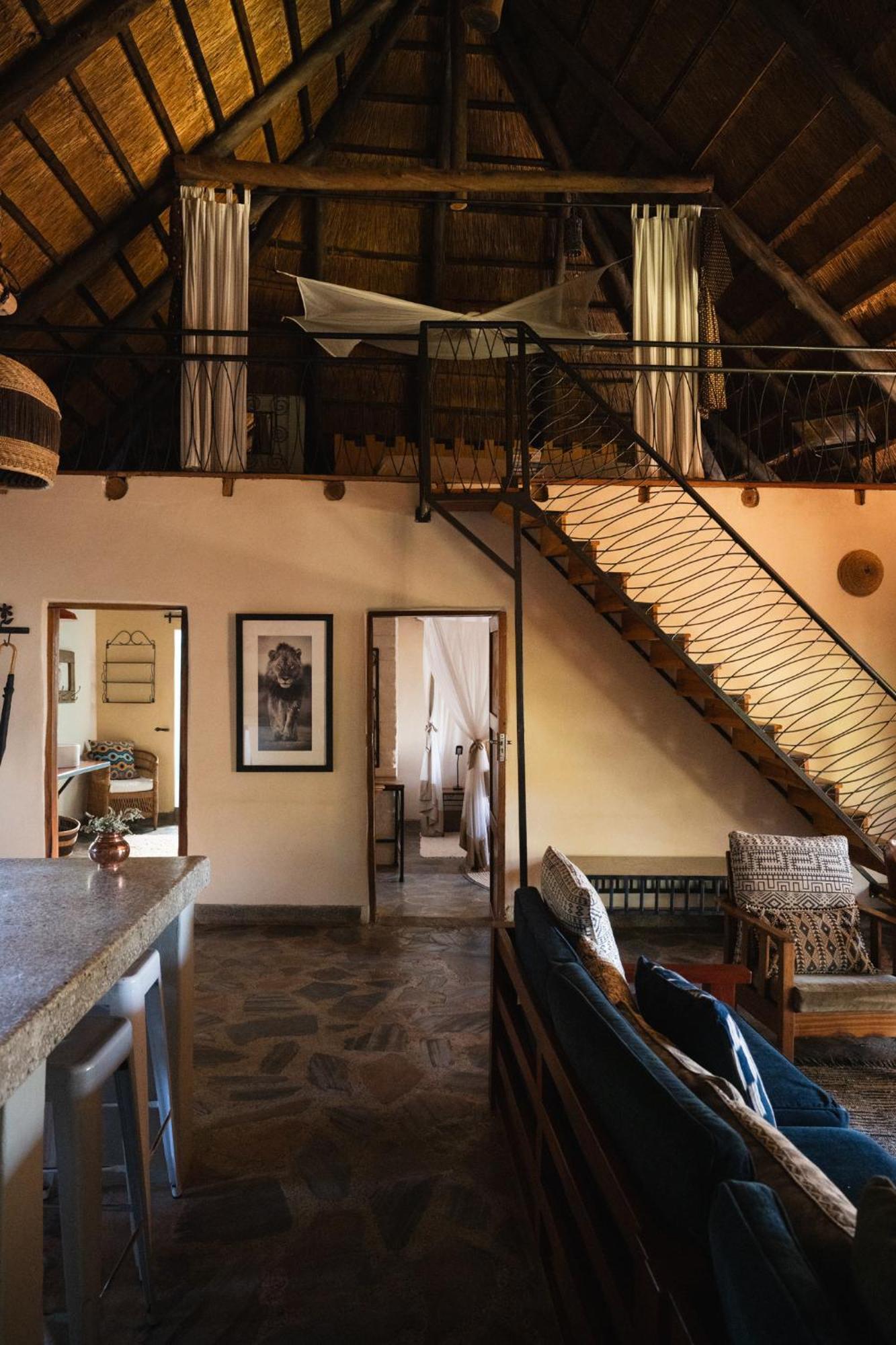 Chundukwa River Lodge - Self Catering House Livingstone Ngoại thất bức ảnh