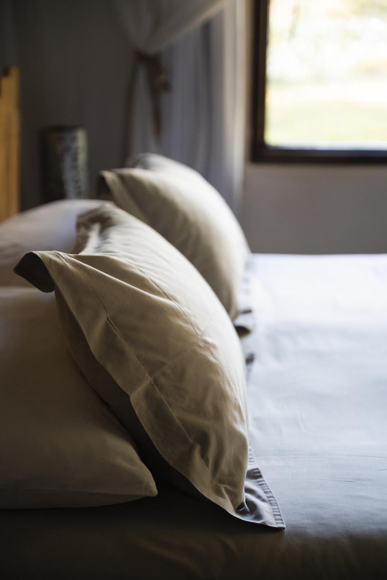 Chundukwa River Lodge - Self Catering House Livingstone Ngoại thất bức ảnh